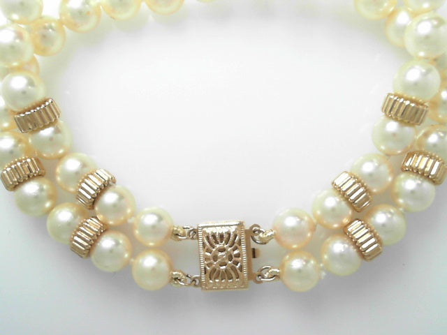 14kt Gold Vintage Pearl Bracelet - Timeless Charm