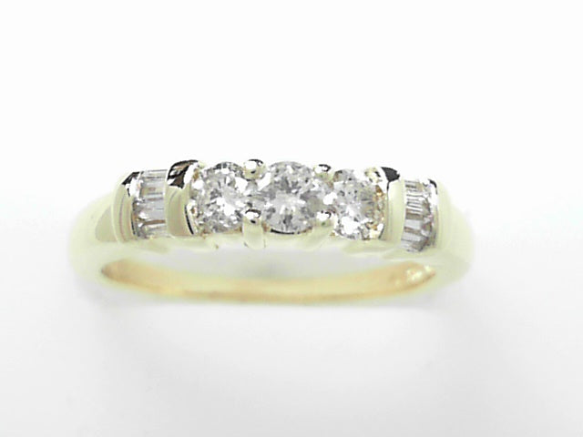 14K Gold 0.50ctw Round Diamond Solitaire Ring Sz 7