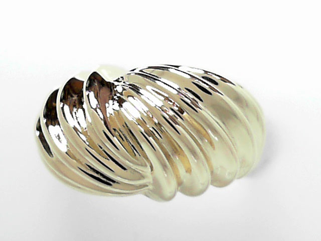 14K Gold Dome Fancy Women's Ring - Elegant Design