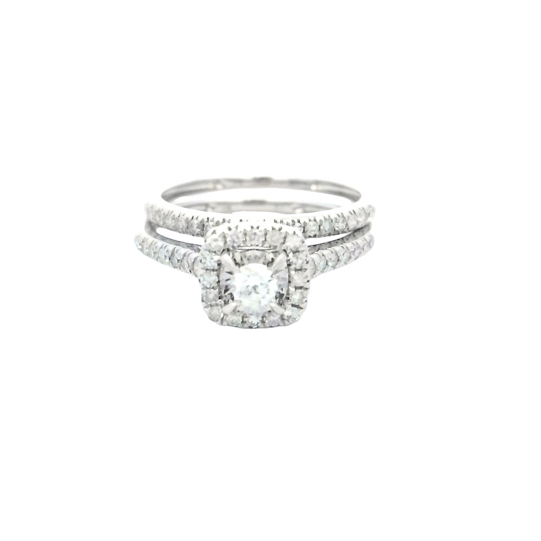 10kt White Gold .50ctw Diamond Halo Bridal Ring Set