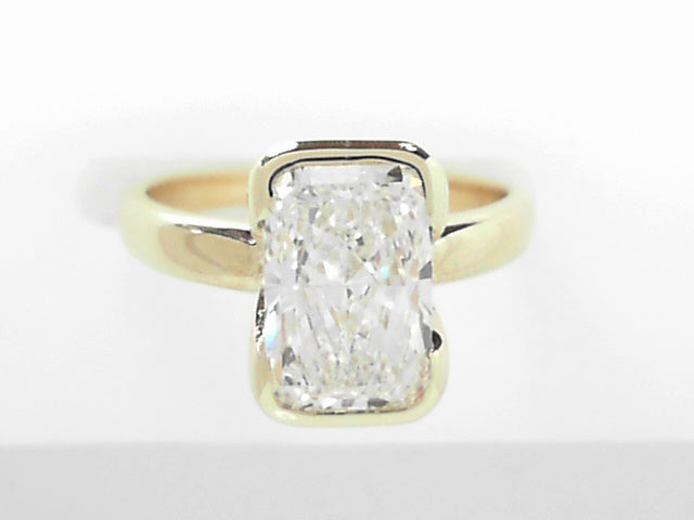 14kt White Gold 2.02ct GIA Diamond Solitaire Ring