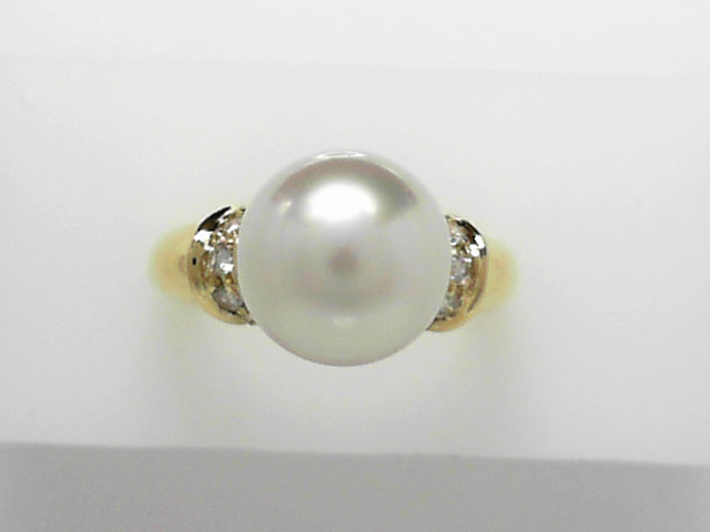 18K Gold Vintage Pearl Ring - Timeless 11.5mm Elegance