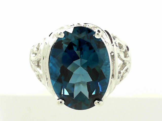 10kt Gold London Blue Topaz Solitaire Ring, Size 9