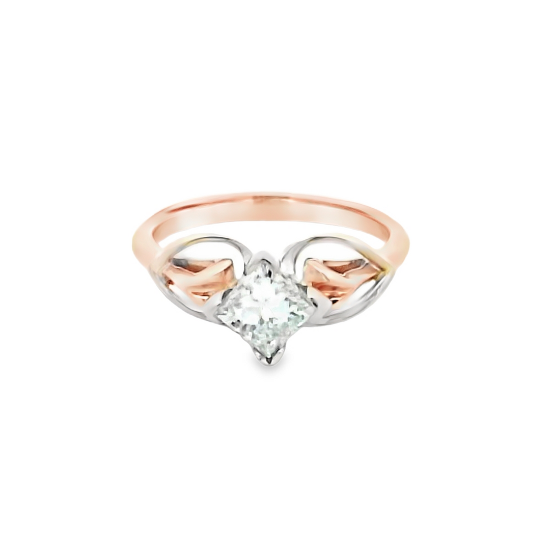 18kt Two-Tone 0.71ct Diamond Engagement Ring GIA Cert