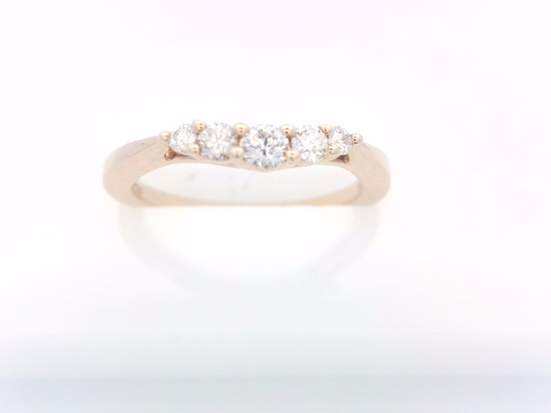 14kt Yellow Gold .25ctw Diamond Chevron Wedding Band