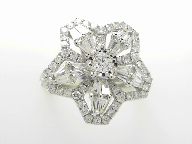 18K Yellow Gold 1.45ctw Diamond Cluster Statement Ring
