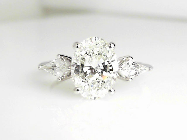 14K Gold Oval Diamond Bridal Ring with Kite Cut Accents