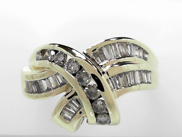 10kt Gold Vintage Diamond Channel Ring (1.00 ctw)