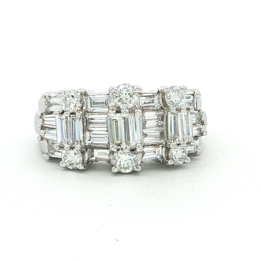 Diamond Fancy Rings - Women'