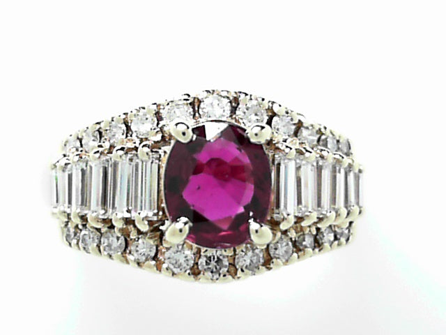 14kt Gold Vintage Ruby Diamond Accent Cocktail Ring