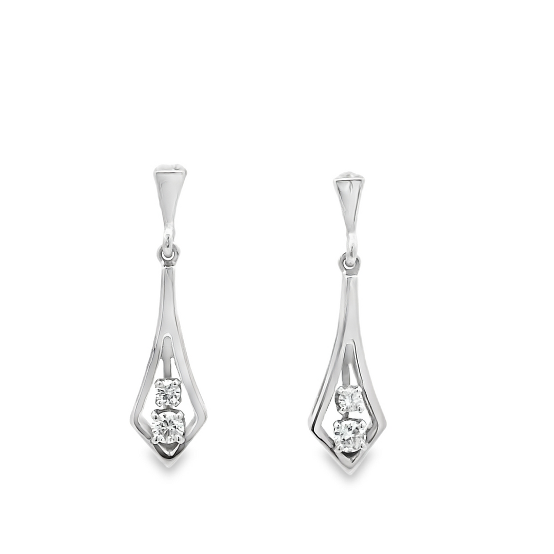 14kt Vintage Diamond Drop Earrings Elegant Sparkle